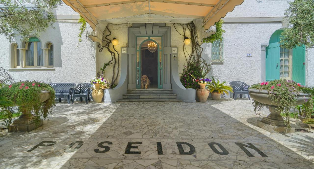 Poseidon Hotel 3*